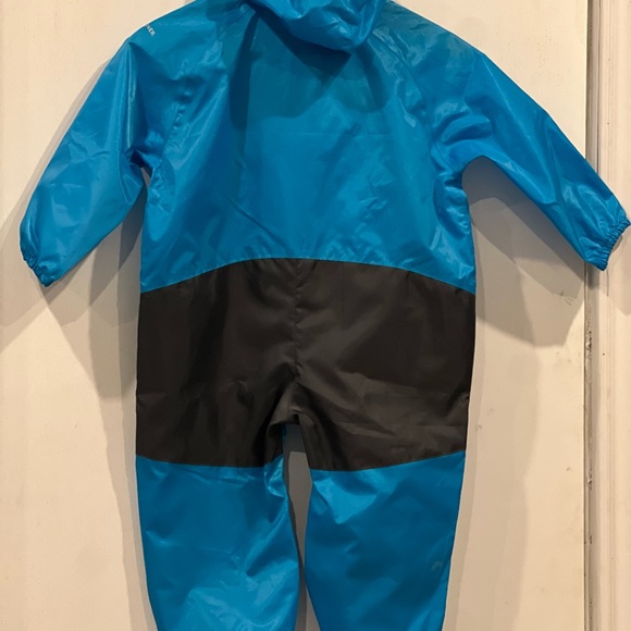 Size 4 Rain Suit - Picture 7 of 7